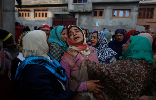 Teen Funeral Turns Into Protest In Kashmir