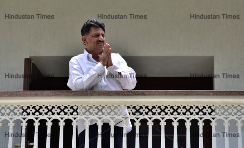Income Tax Raids On Karnataka Minister DK Shivakumar Kick Up Political Storm