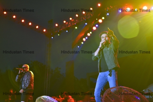 Bollywood Singers Vishal and Shekhar Perform At Hindu College