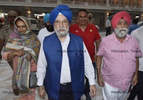 Civil Aviation Minister Hardeep Singh Puri Visits Golden Temple In Amritsar