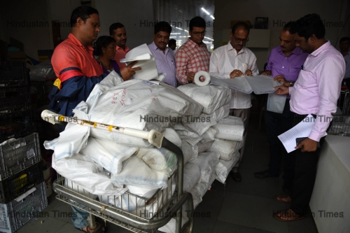 MPCB And NMMC Seized 400kg Of Plastic Bags From Two Stores In Nerul