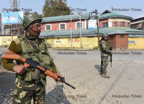 Paramilitary Soldiers Stand Guard During A Strike In Srinagar