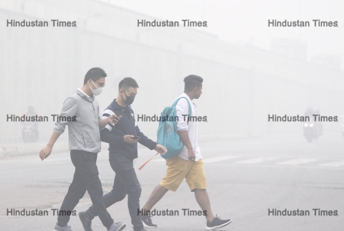 Pollution Maintains Chokehold On Delhi-NCR As Air Quality Breaches Index In Some Areas