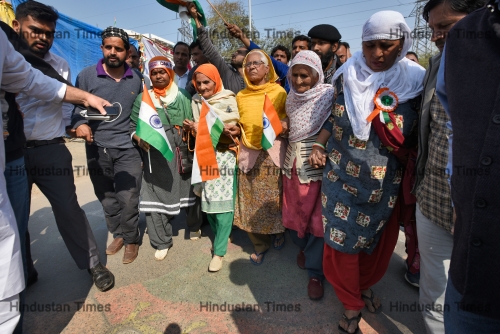 Shaheen Bagh Protesters March Towards Home Minister Amit Shah's Residence