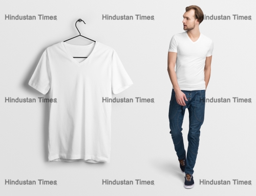 White,V-neck,T-shirt,On,A,Man,In,Jeans,,Isolated,,Mockup.