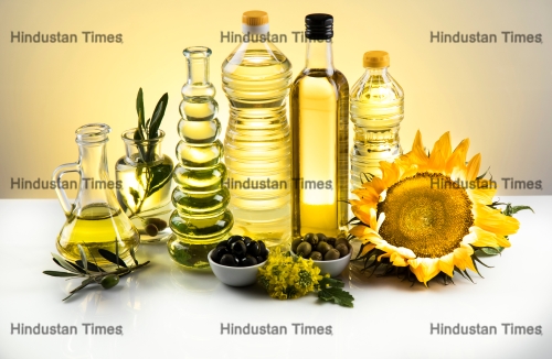 Healthy,Oil,From,Sunflower,,Olive,,Rapeseed,Oil.,Cooking,Oils,In