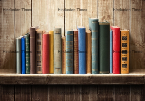 Old,Books,On,Wooden,Shelf