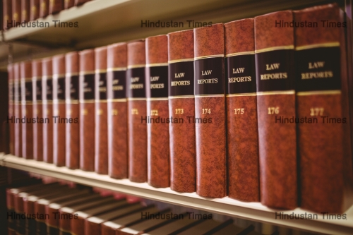 Close,Up,Of,A,Lot,Of,Law,Reports,In,Library