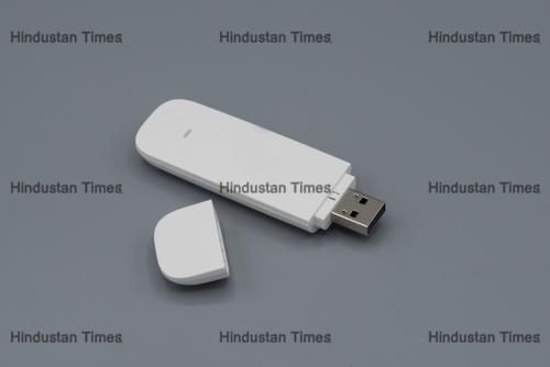 Usb,Internet,Stick,White,For,Web,And,Memories