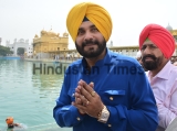 Punjab Minister Navjot Singh Sidhu Paying Obeisance At Golden Temple