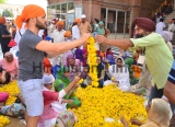 Volunteers Golden Temple with Flowers For Birth Anniversary Of Guru Ram Das