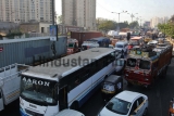 Oil Spill, Traffic At Ghodbunder Road After Oil Container Overturns