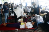 People Donate Blood At Sasoon Hospital Ahead Of World Blood Donor Day