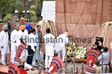 Congress President Rahul Gandhi Pays Tribute At Jallianwala Bagh Memorial