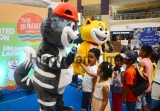 Children Enjoy With Cartoon Characters Honey And Bunny From Sony TV In Pune
