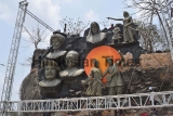 Sculptures Of Social Reformers Placed In Thane