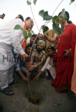 People Participate In Yamuna Swachhta Abhiyan And Tree Plantation Drive Near Chhath Ghat, ITO
