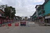 Authorities Lock Down Srinagar On Eid Holiday