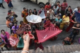 Devotees Gather To Collect Holy Rice As Offerings On The Occasion Of The 'Annakut' Or 'Govardhan Puja' Festival In Kolkata
