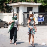 People Take Precautions As Coronavirus Spread In India, Cinema Halls, Schools To Remain Shut Till March 31