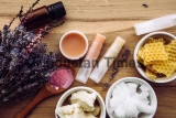 Ingredients,For,Homemade,Lip,Balm:,Shea,Butter,,Essential,Oil,,Mineral